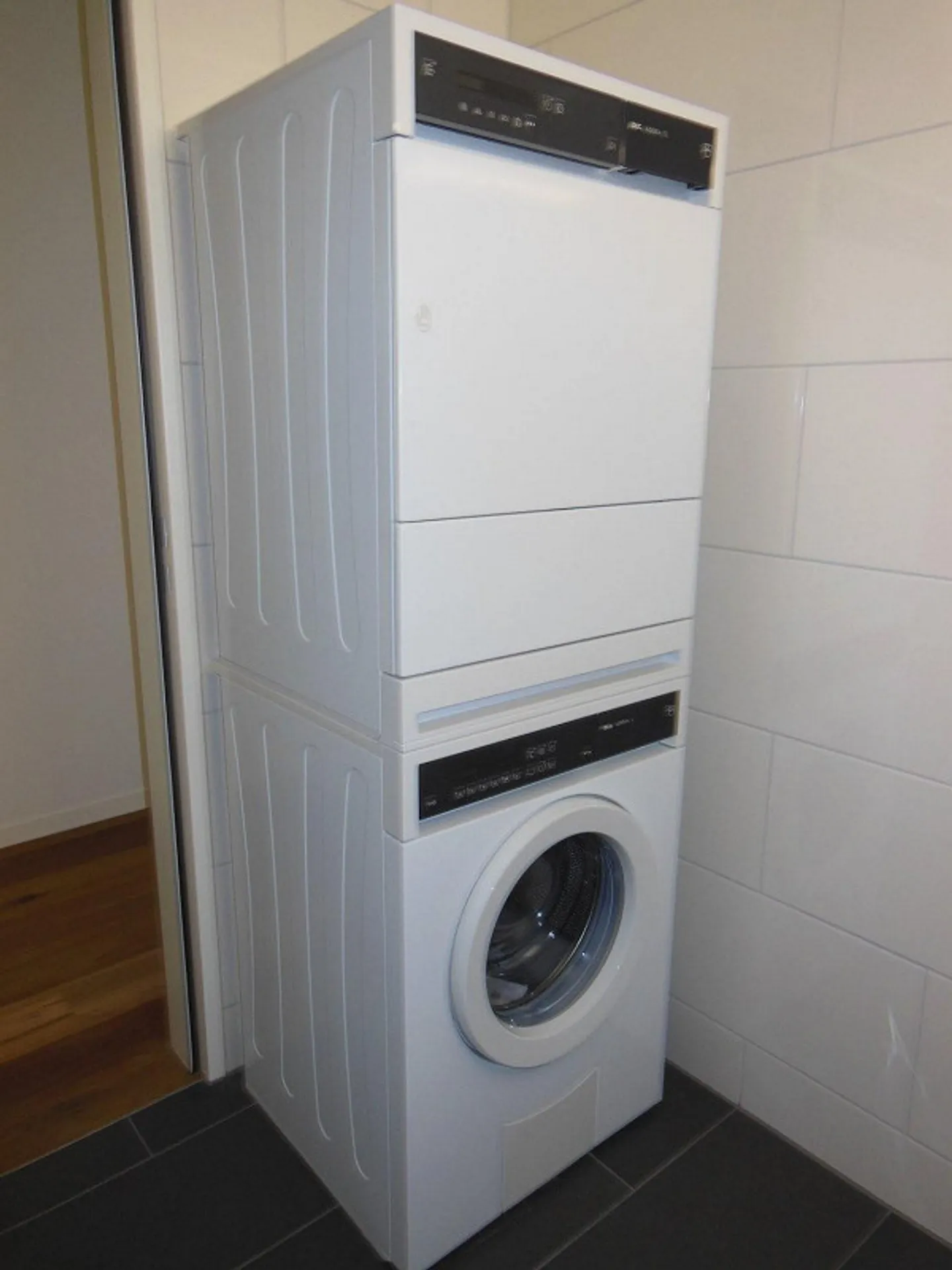 Appartamento attraente di 2,5 stanze con un layout generoso - a pochi passi dalla stazione centrale di Zurigo - Foto 8 di 13