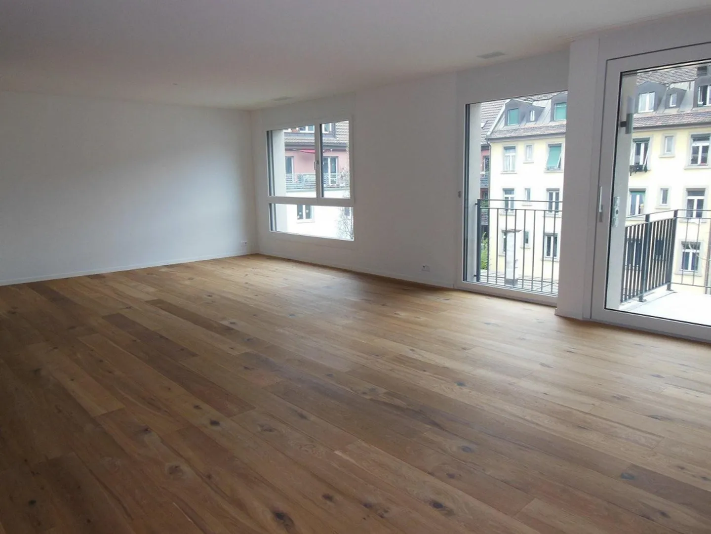 Appartamento attraente di 2,5 stanze con un layout generoso - a pochi passi dalla stazione centrale di Zurigo - Foto 9 di 13