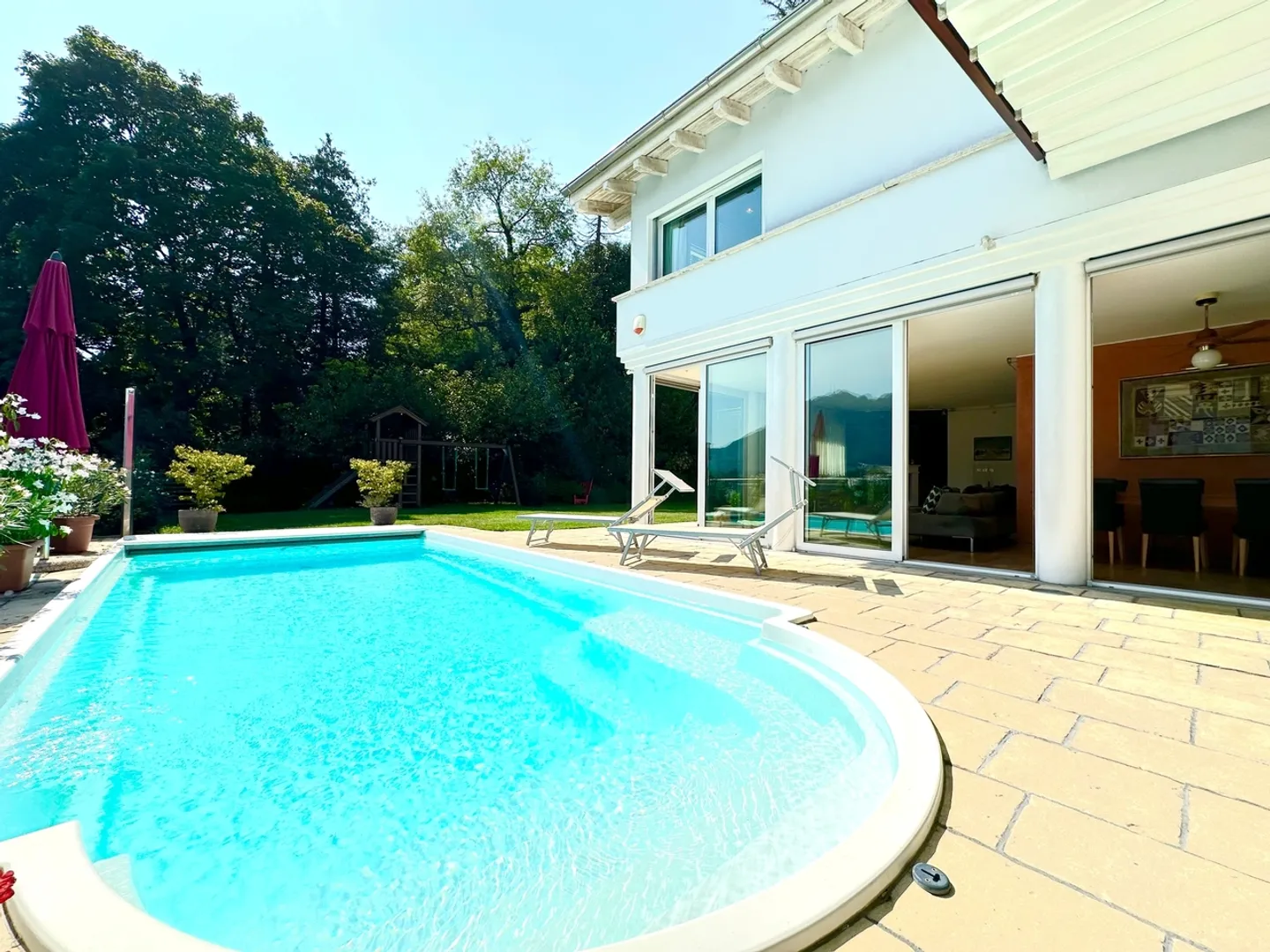 Bella villa familiare con piscina e altro a Breganzona - Foto 4 di 13