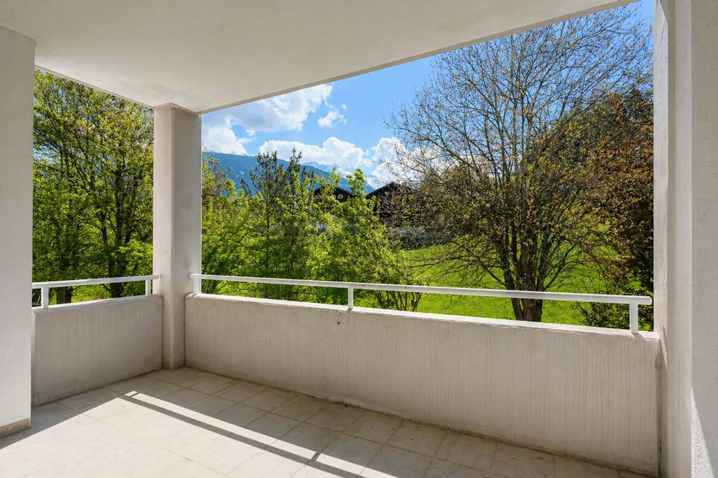 Family-friendly 4.5-room apartment in a quiet location - Photo 3 of 8