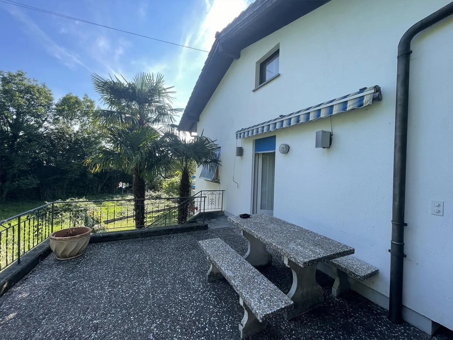 SCHÖNES PANORAMISCHES HAUS 5.5 MIT DOPPELPARKPLATZ - Foto 7 von 13