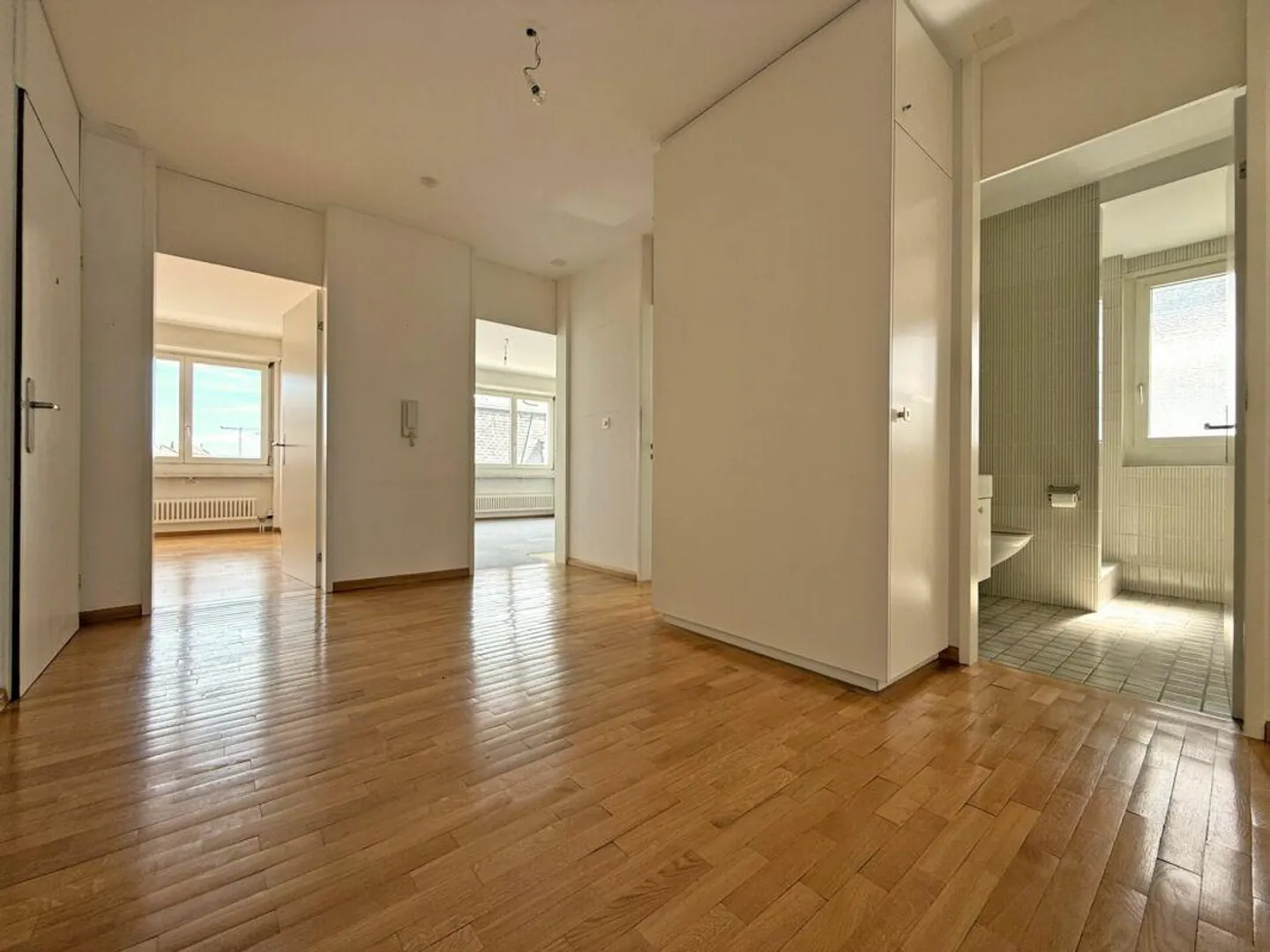 Appartement 3.5 pièces dans un emplacement attrayant - Photo 8 sur 16