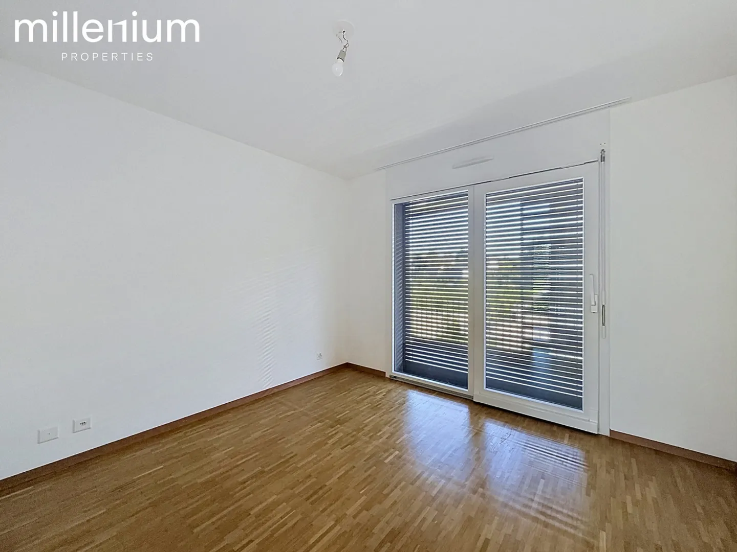 Appartement avec 4 chambres, grand balcon et équipements modernes à Meyrin - Photo 7 sur 9