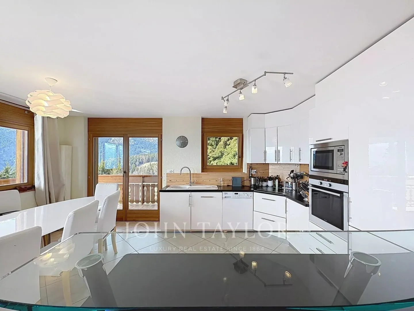 Crans-Montana/ Appartamento 3 Camere con Vista Panoramica, grande b... - Foto 3 di 7