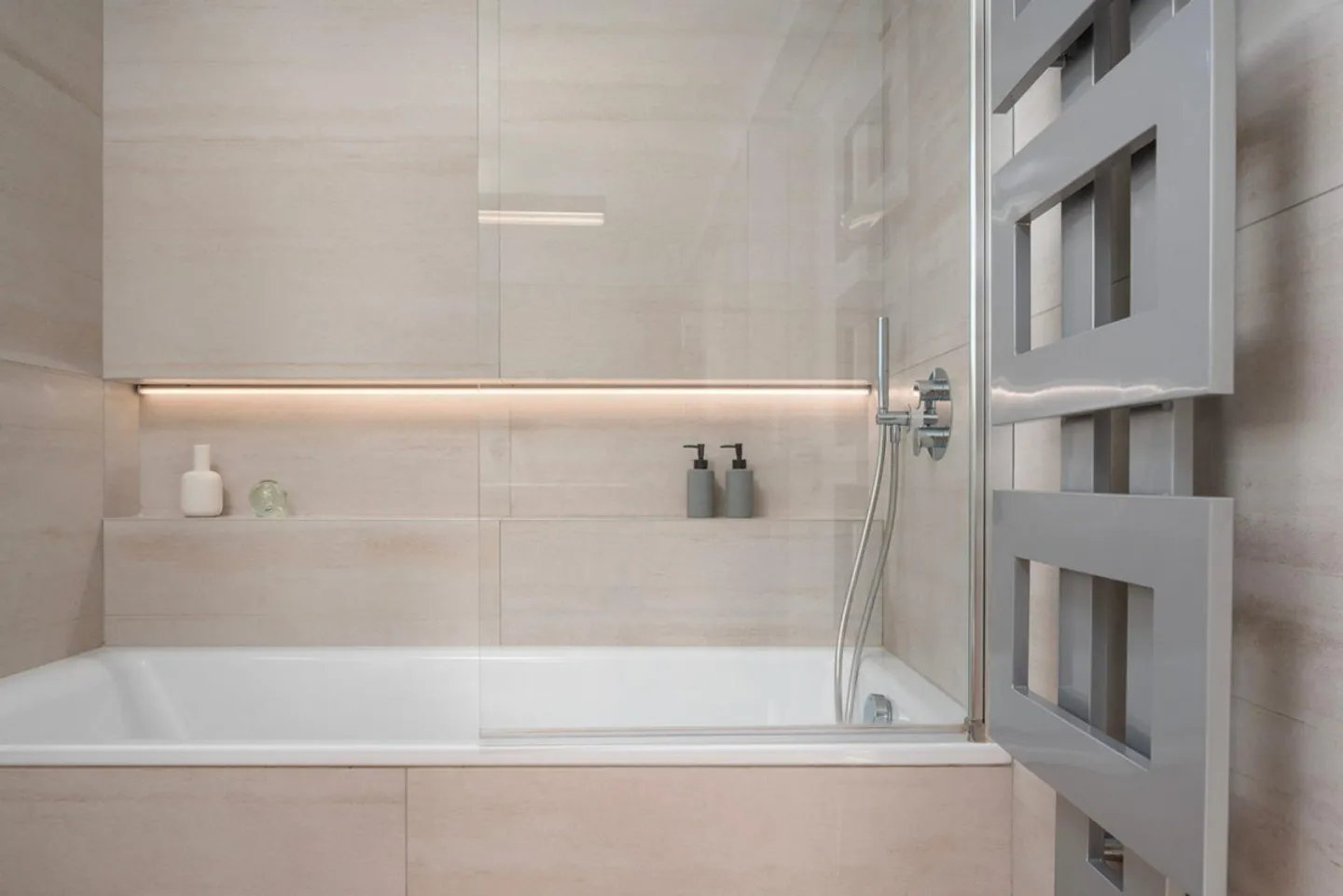 WOHNUNG MIT ANGENEHME SEEBLICK - Foto 13 von 13