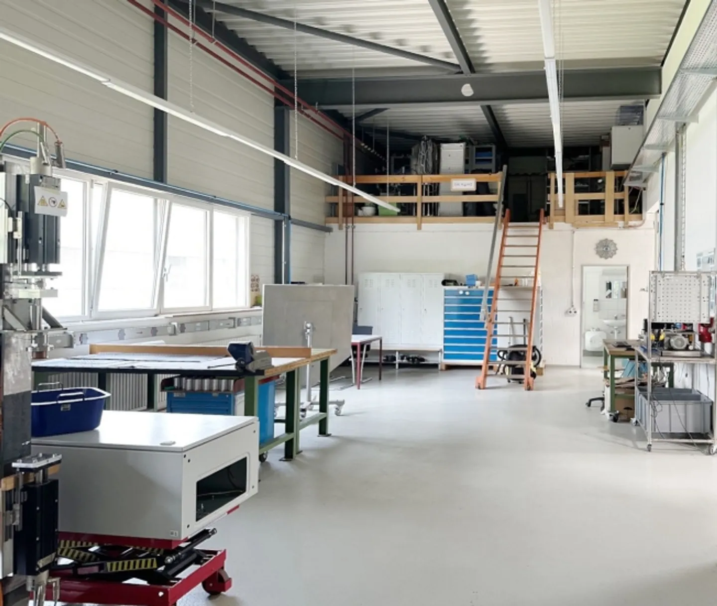 Spazio ufficio in affitto - Foto 2 di 5