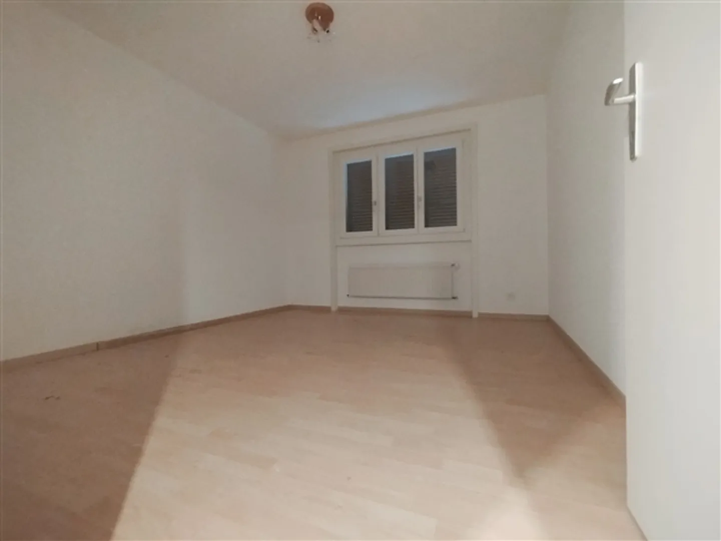 House with 6.5 rooms spread over two levels - Photo 3 of 9