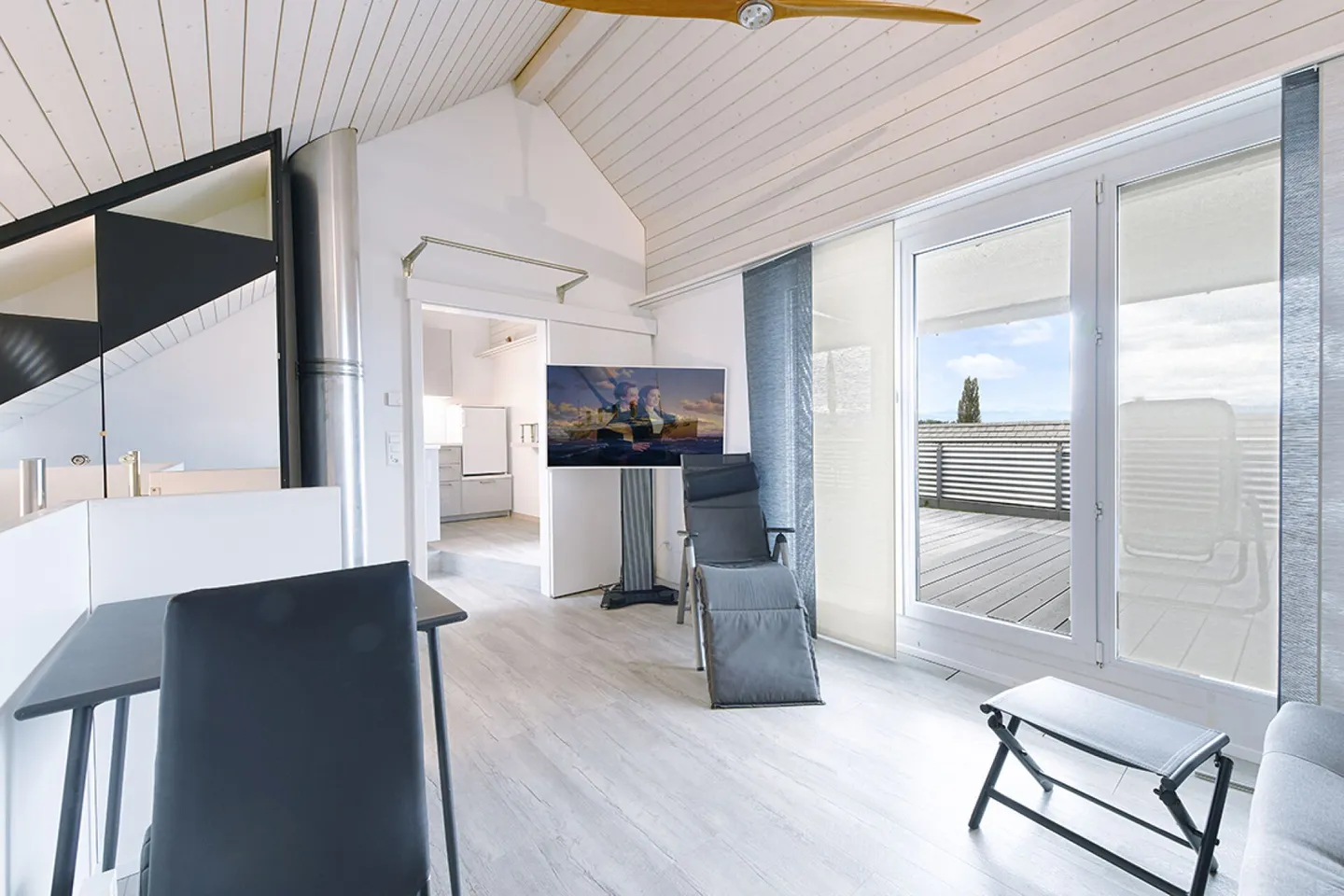 4.5-Zimmer Doppel-Einfamilienhaushälfte mit 2.5-Zimmer Einliegerwohnung - Foto 10 von 10