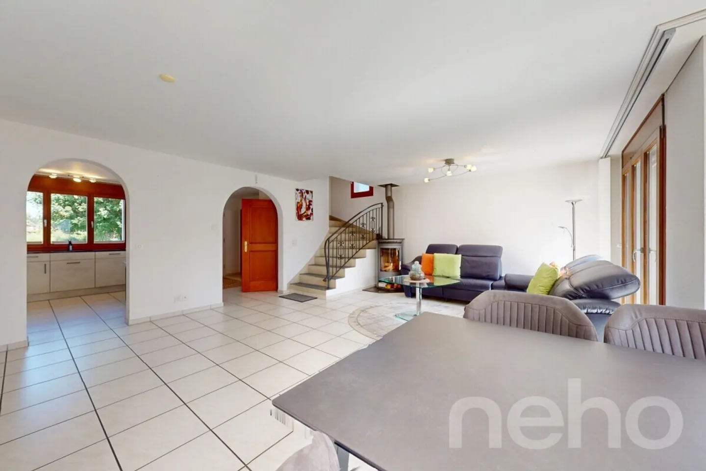 Lichtdurchflutetes Einfamilienhaus mit Garten und Cheminée in Wallbach - Foto 12 von 12