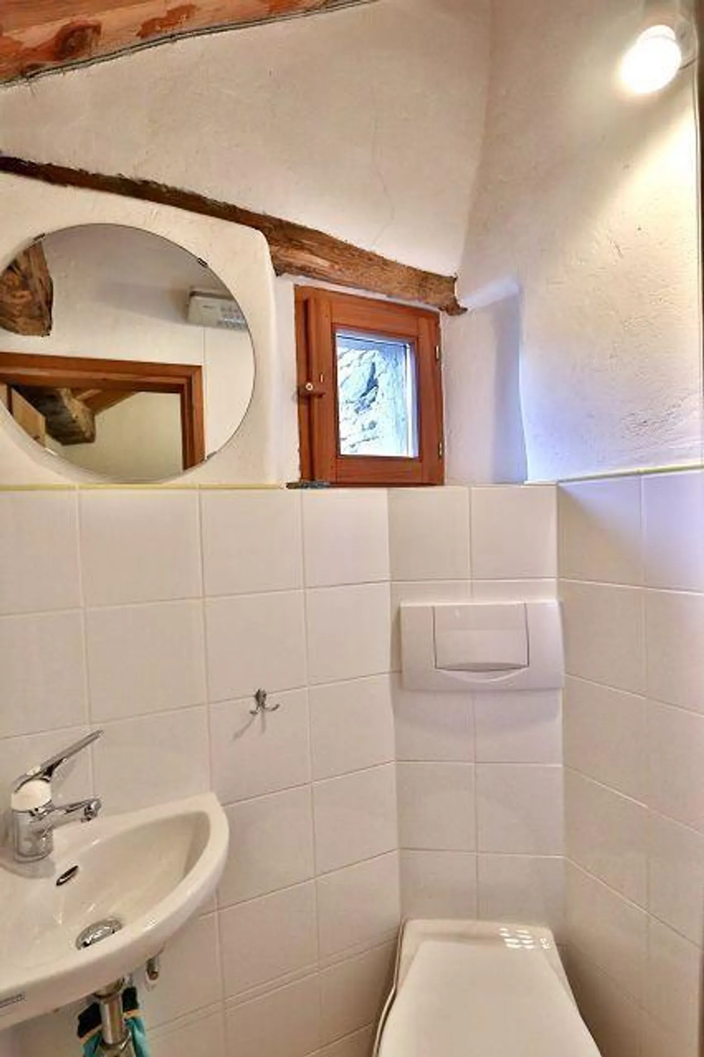 Casa ticinese di 7 locali e mezzo nel nucleo - Foto 20 di 41
