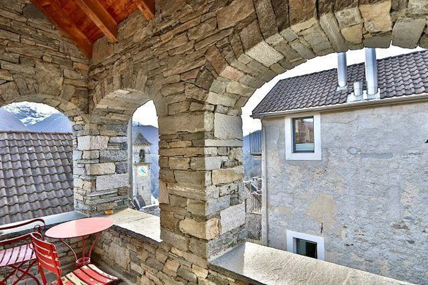 Casa ticinese di 7 locali e mezzo nel nucleo - Foto 27 di 41
