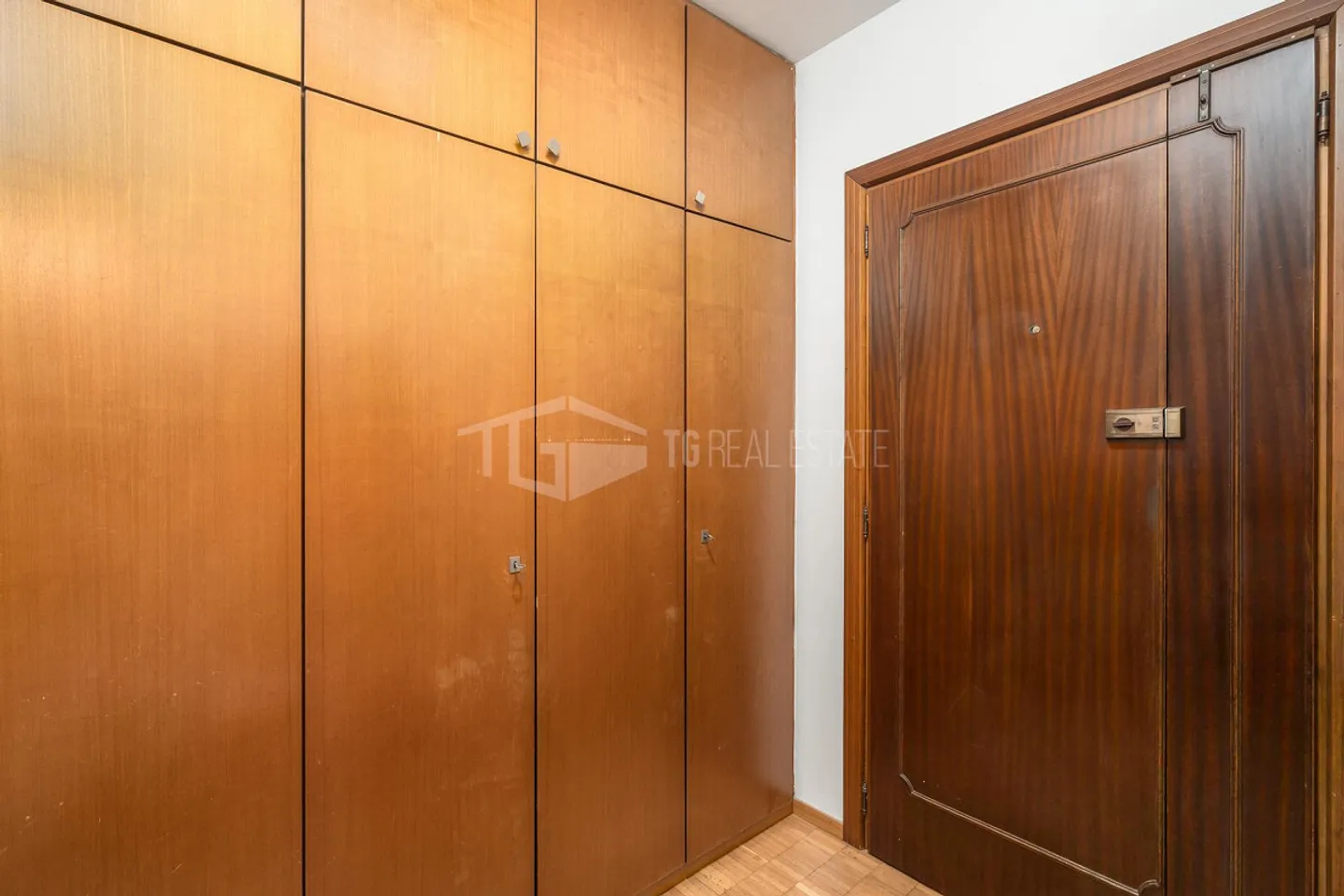 3.5-ZIMMER-WOHNUNG IN RESIDENZ MIT SCHWIMMBAD - Foto 7 von 8