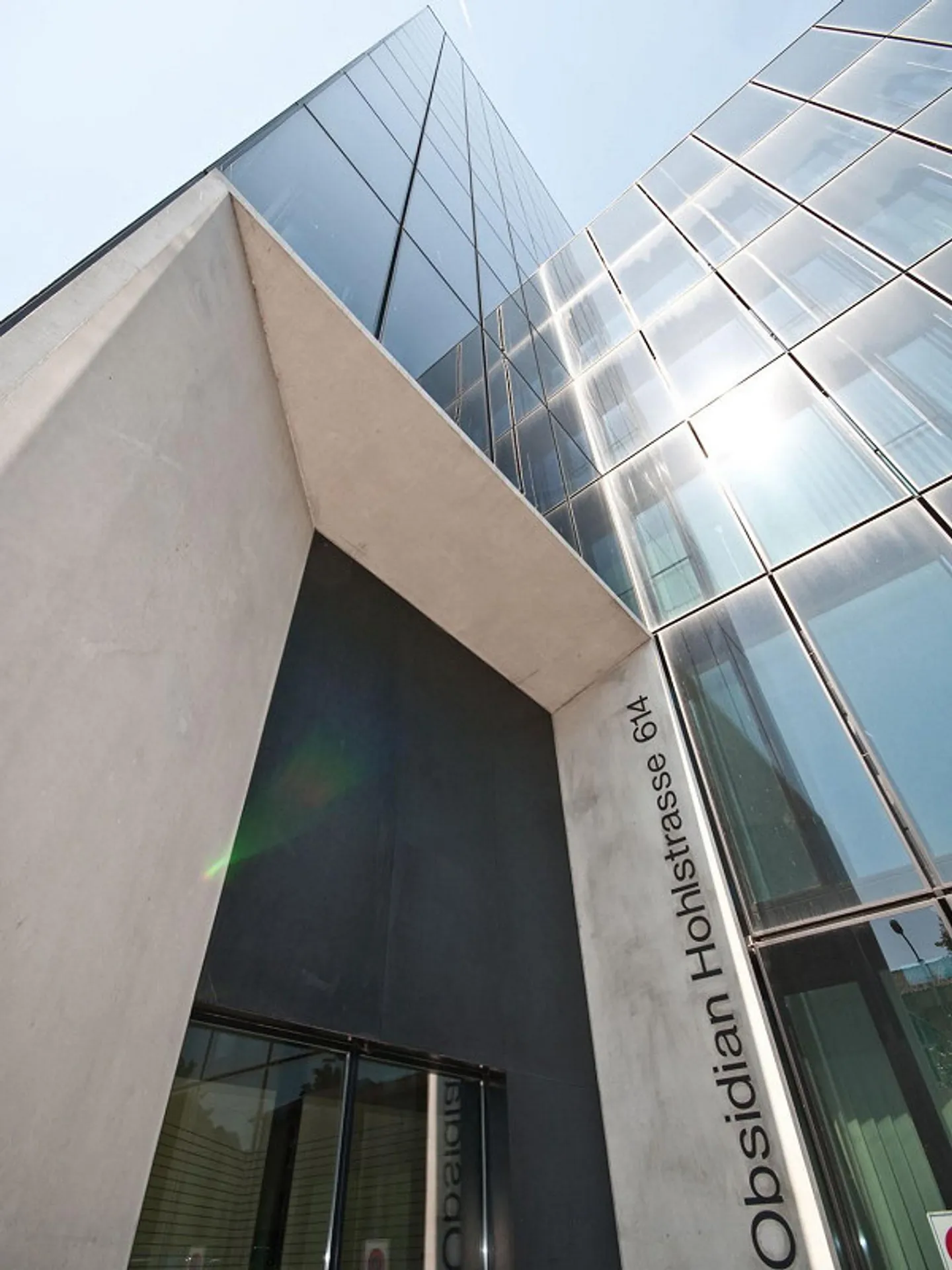 Elegantes Design beim Bahnhof Altstetten: Moderne Bürofläche 286 m2 - Foto 1 von 8