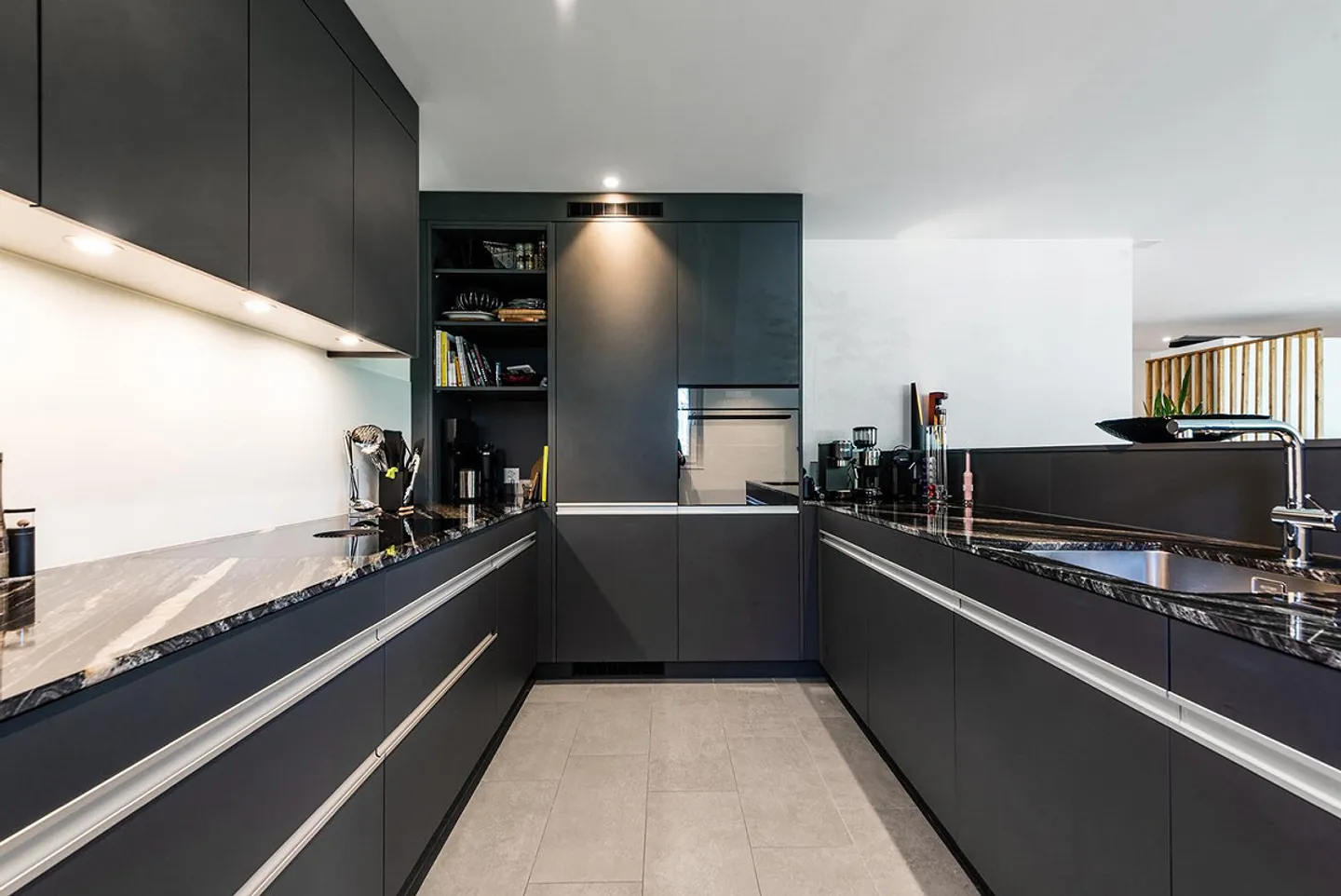 Moderne 3.5-Zimmerwohnung mit Komfort und Stil - Foto 4 von 11
