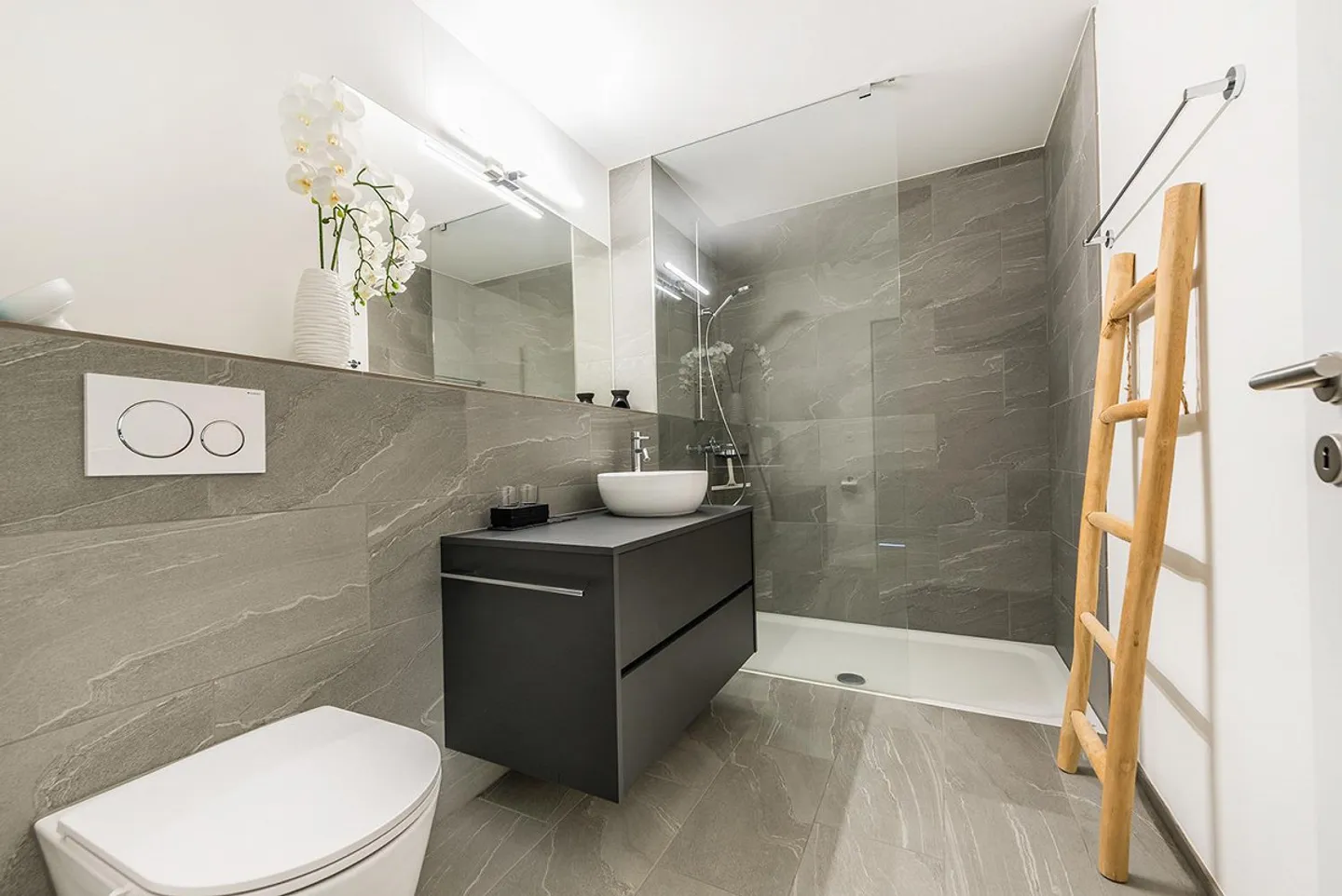 Moderne 3.5-Zimmerwohnung mit Komfort und Stil - Foto 9 von 11