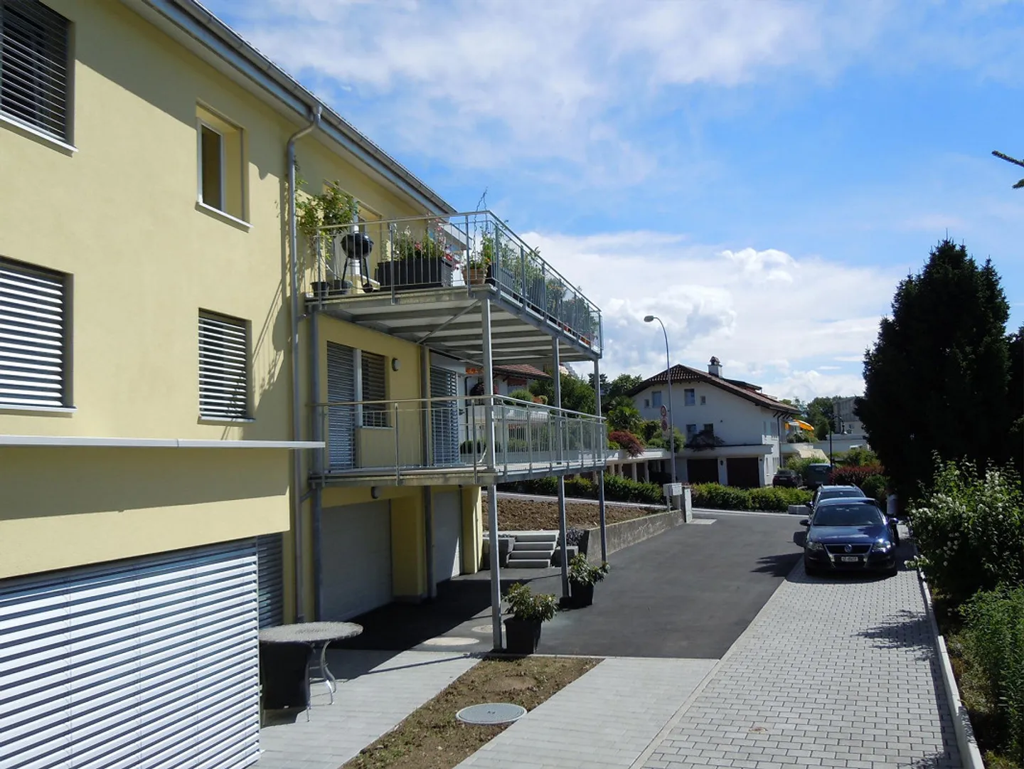 Apartment in Dream Location - Photo 7 of 8