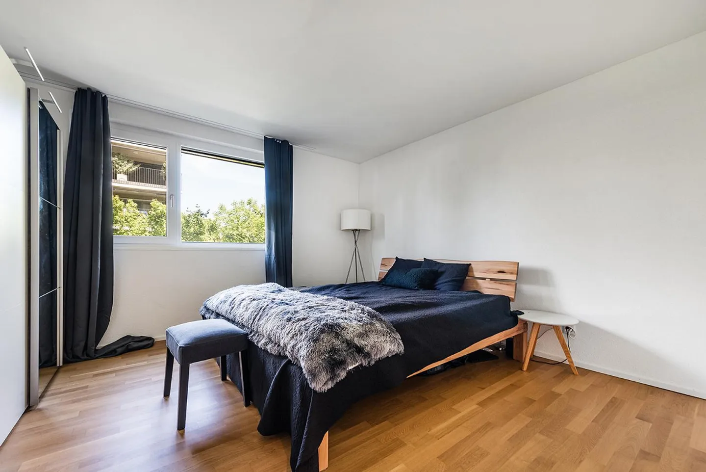 Moderne 3.5-Zimmerwohnung mit Komfort und Stil - Foto 8 von 11