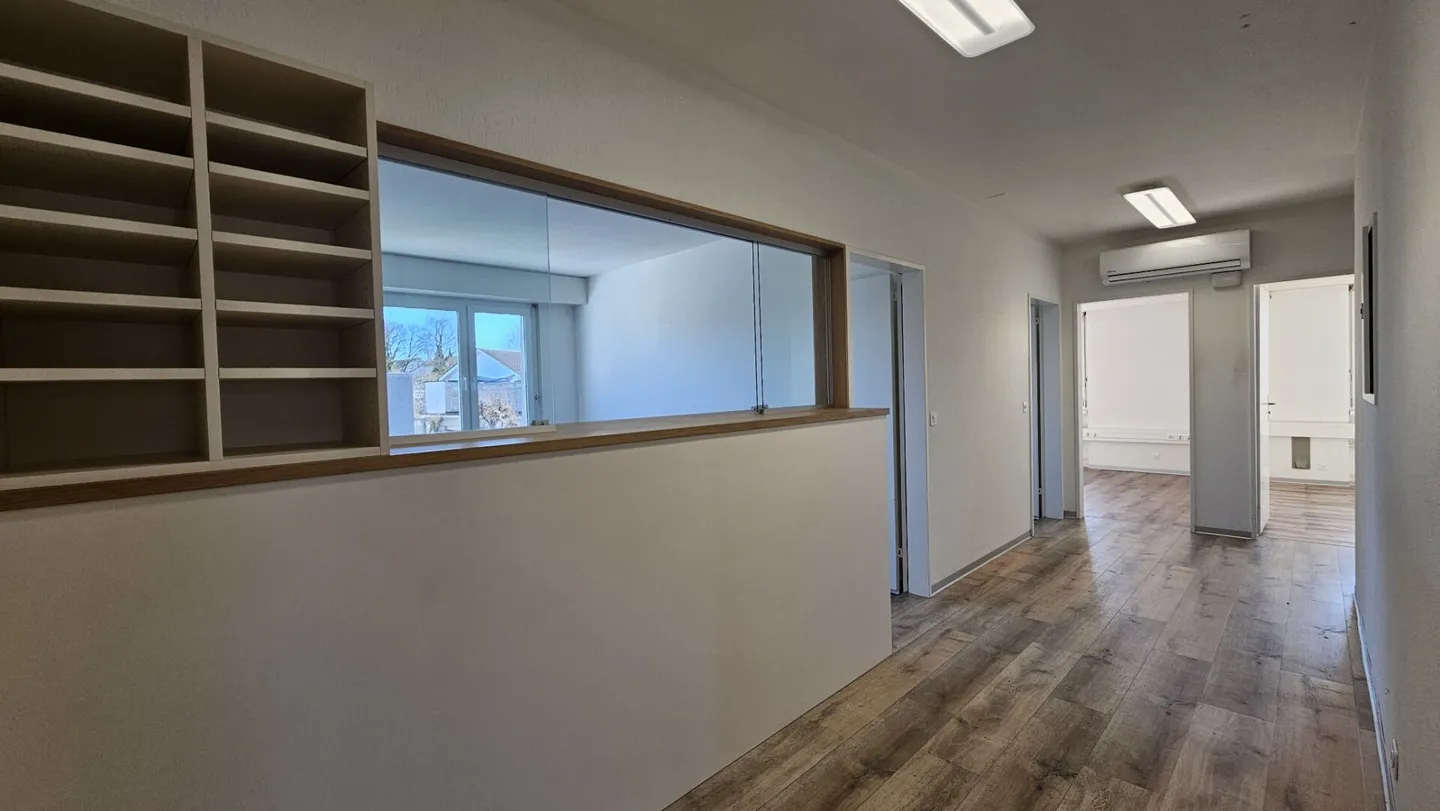 Vielseitige Bürofläche in bester Lage - Foto 3 von 8