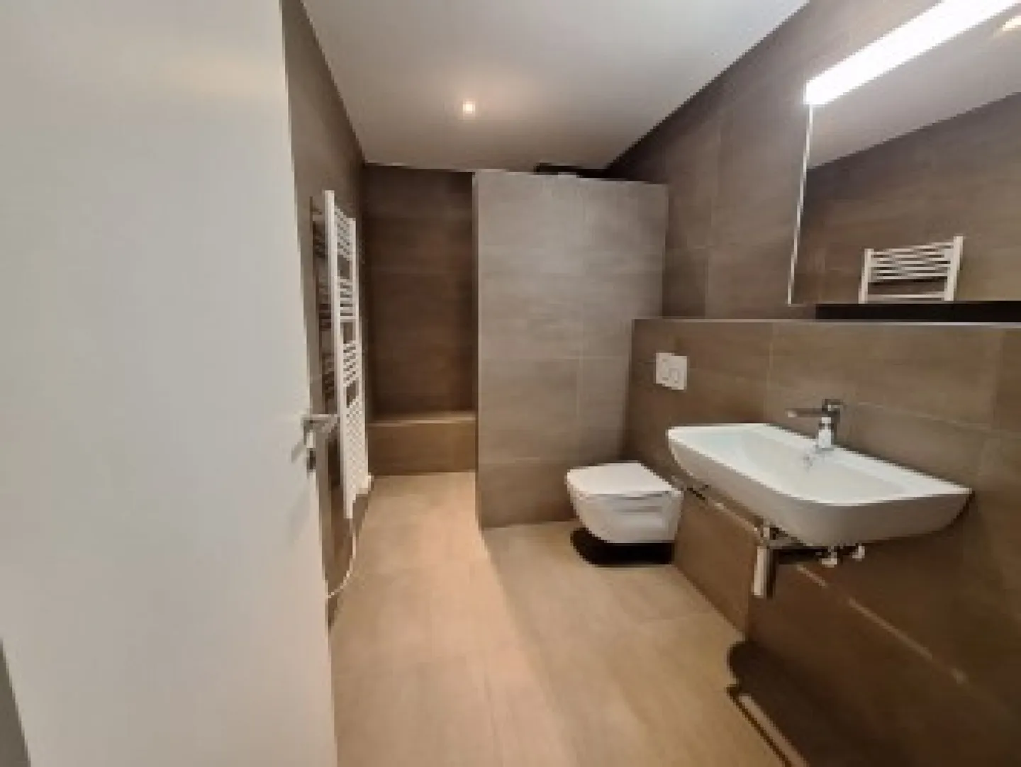 Renovated! 3.5-room apartment with balcony - Photo 9 of 9