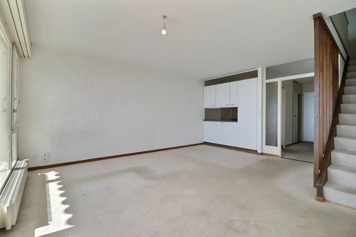 Duplex de 3,5 pièces + bureau avec un grand potentiel et une vue imprenable - Photo 4 sur 21