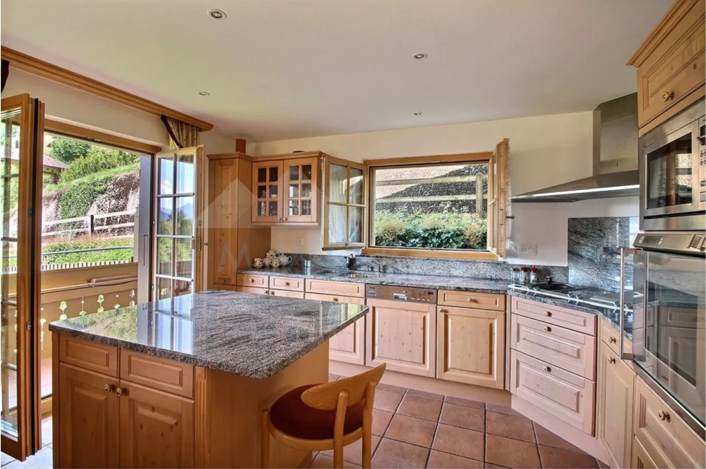 Apartment for sale - Photo 1 of 20