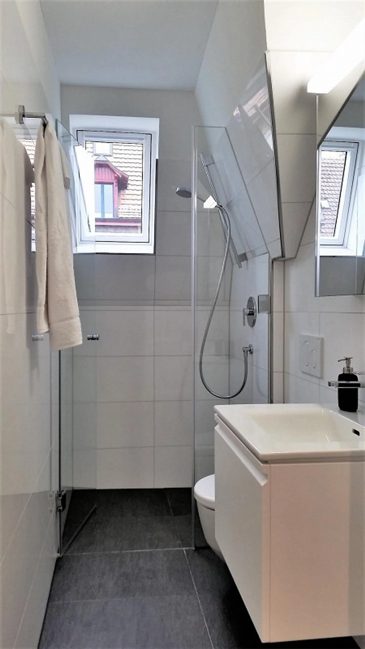 Appartement meublé au Römerhof (!Emplacement idéal!) - Photo 3 sur 3