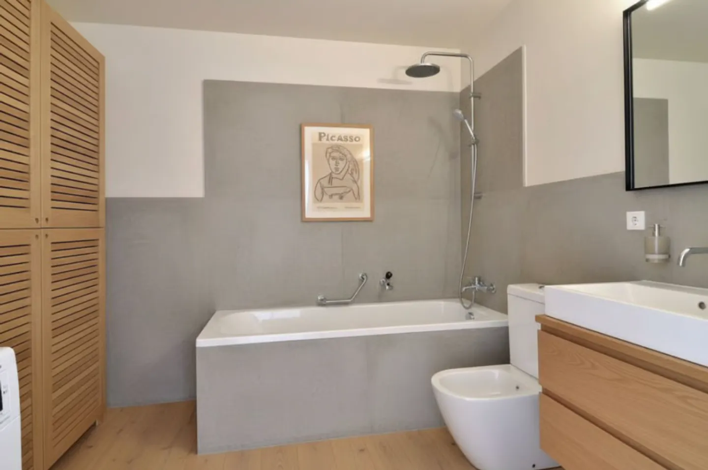 Duplex de 3,5 pièces + bureau avec un grand potentiel et une vue imprenable - Photo 15 sur 21