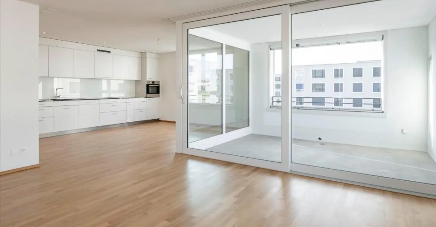 Charmante Wohnung in Wil - Foto 2 von 8