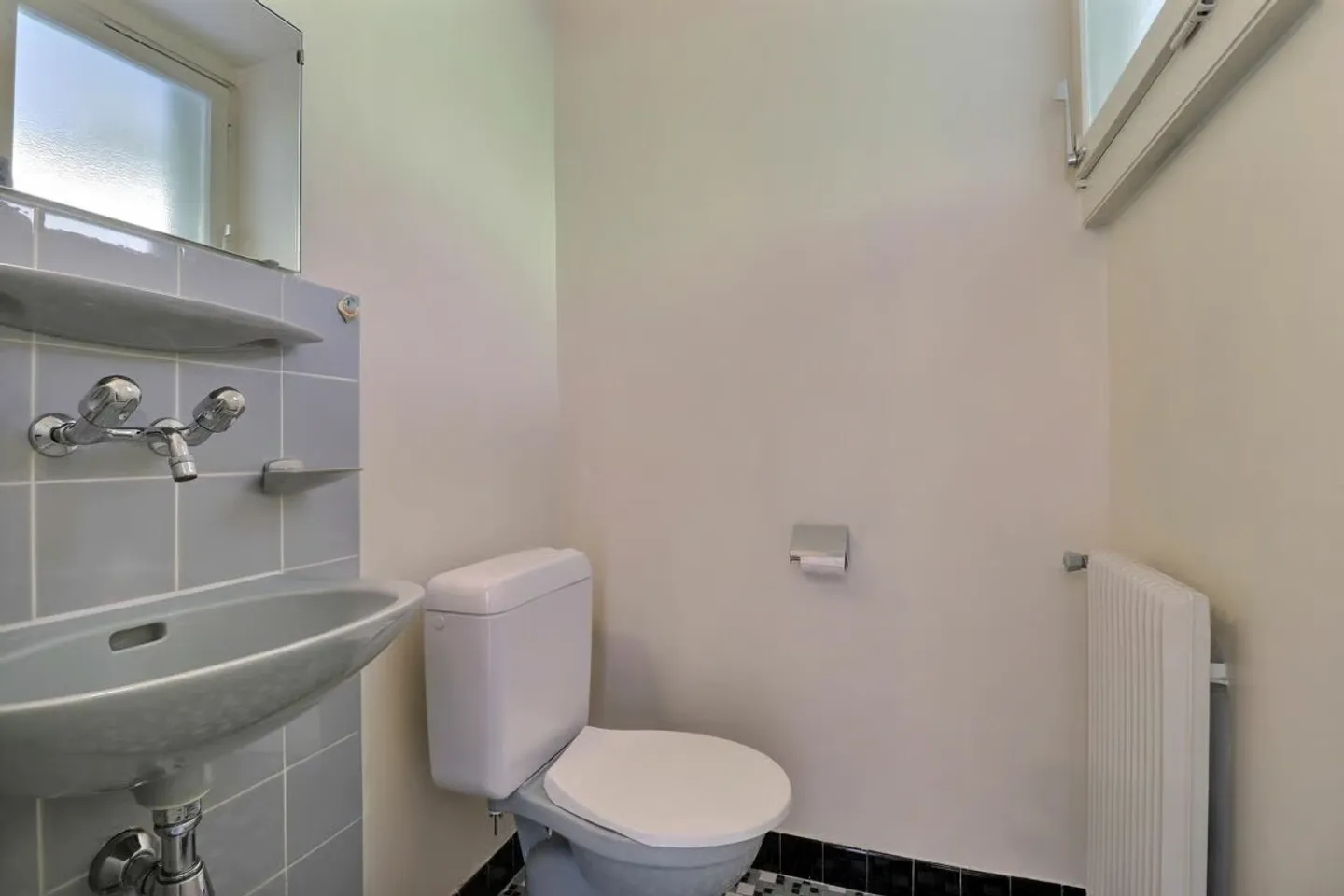 Duplex de 3,5 pièces + bureau avec un grand potentiel et une vue imprenable - Photo 17 sur 21