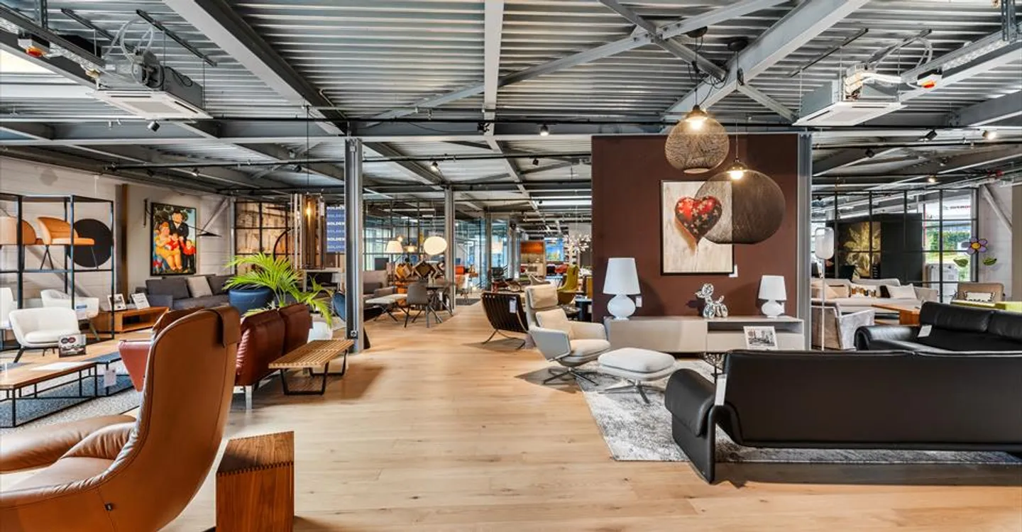 Edificio ad uso misto in affitto - Foto 6 di 10