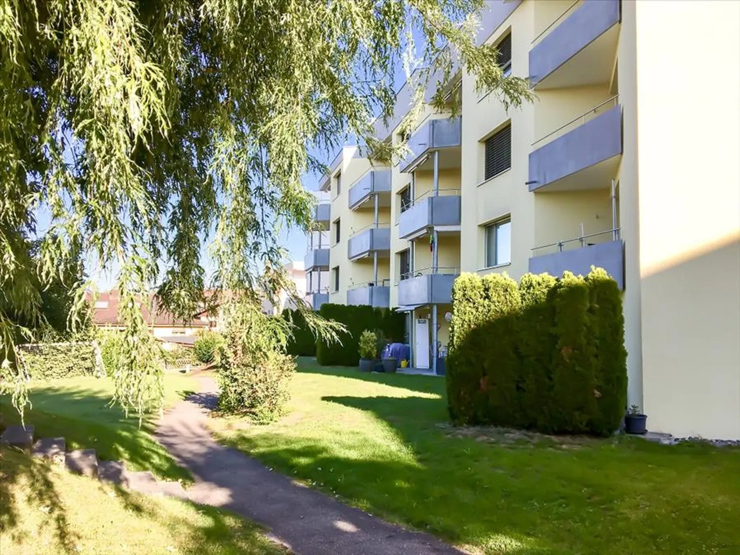 Charmante 4.5 Zimmer Wohnung - Foto 1 von 8