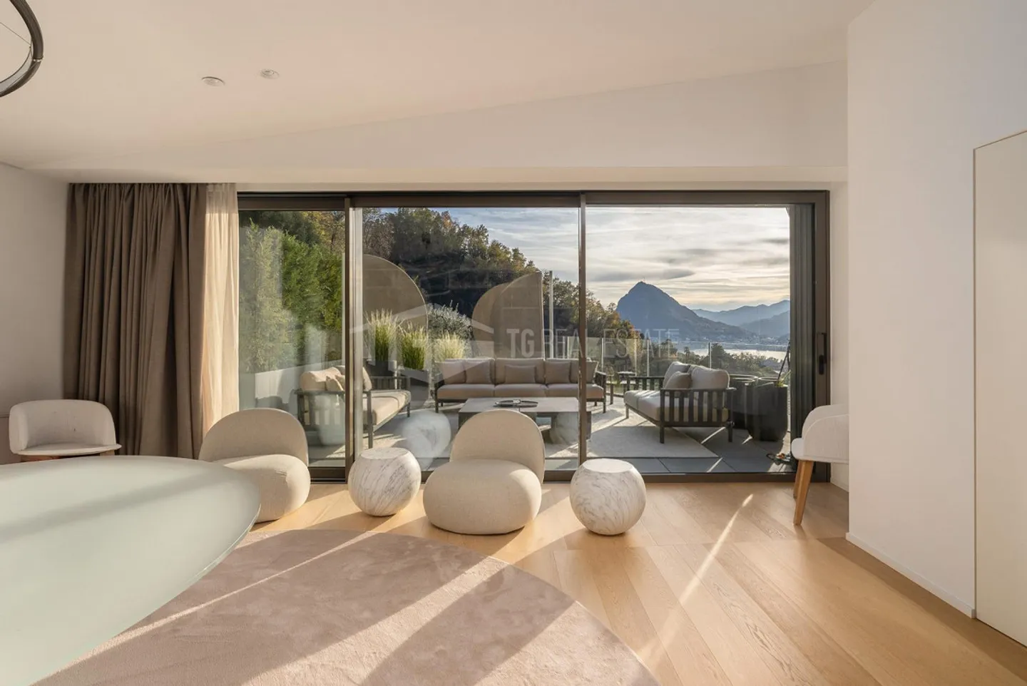 Casa di campagna esclusiva con vista panoramica sul lago di Lugano - Foto 12 di 13