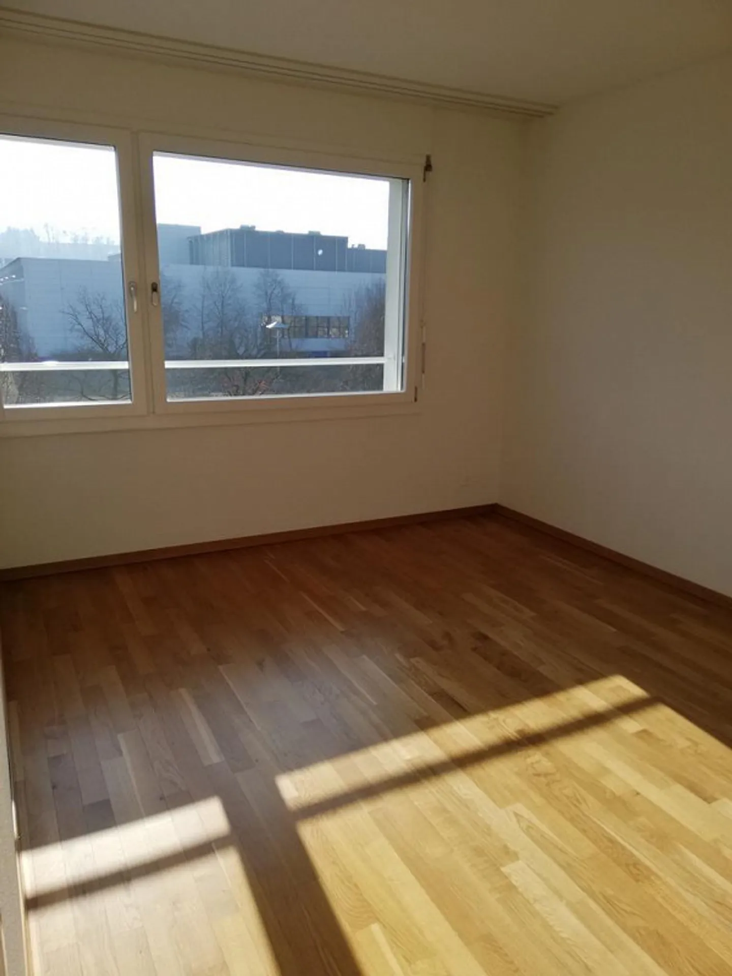 Ampio appartamento al Römergarten a Kaiseraugst di 4.5 locali - Foto 4 di 10