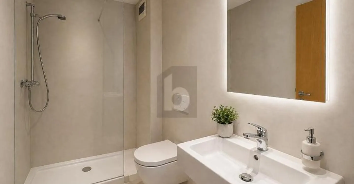 PRICE HAMMER! FRESHLY RENOVATED WITH LARGE TERRACE - Photo 2 of 6