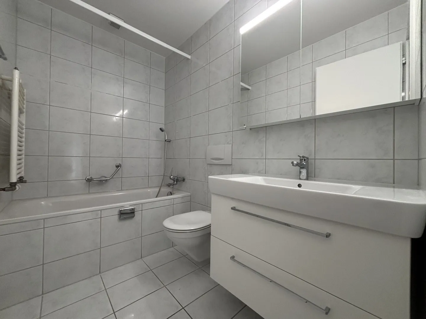 4 1/2-ZIMMER-ALTBAUWOHNUNG - Photo 8 sur 10