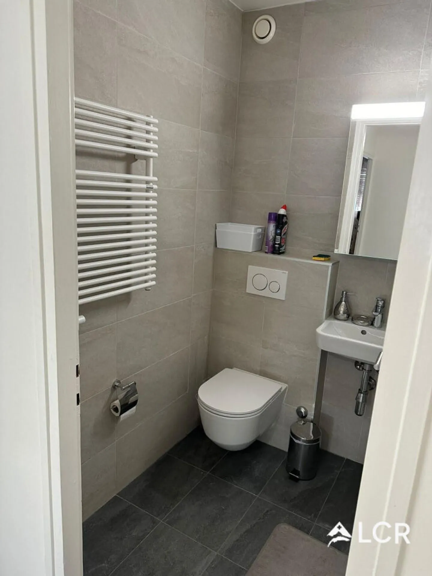 Beautiful 2.5-room apartment in Geneva - Photo 4 of 9
