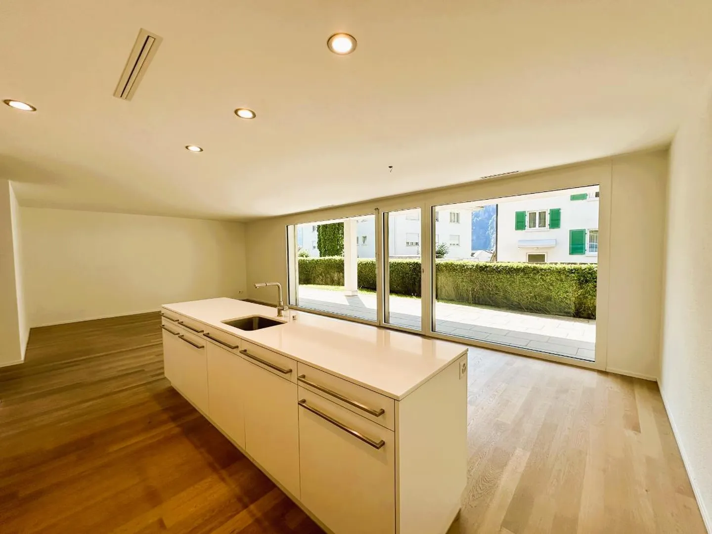 Moderne und ruhige. 4.5zi Whg in Hergiswil zu vermieten - Foto 1 von 5