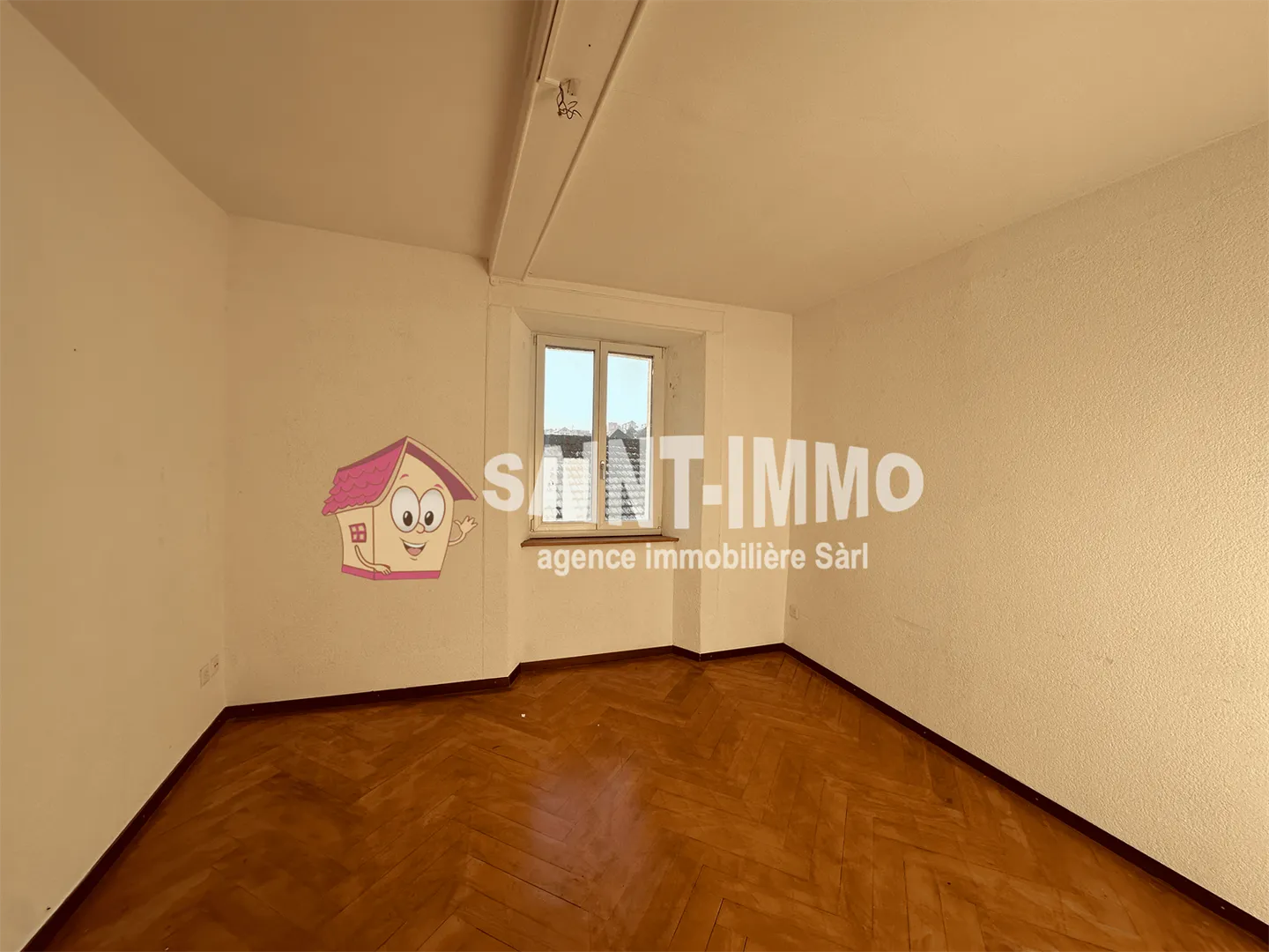 Edificio residenziale - Foto 12 di 17