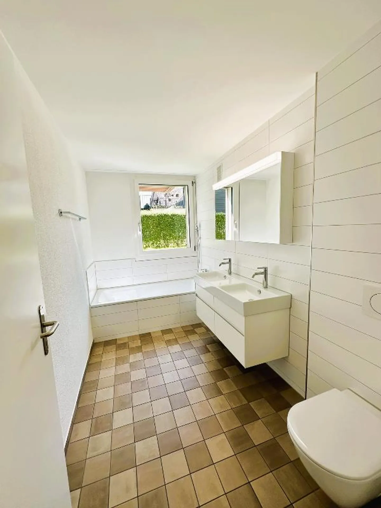 Moderne und ruhige. 4.5zi Whg in Hergiswil zu vermieten - Foto 5 von 5