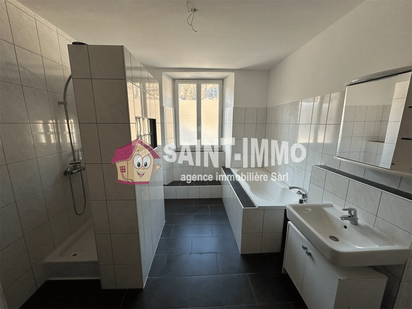 Edificio residenziale - Foto 14 di 17