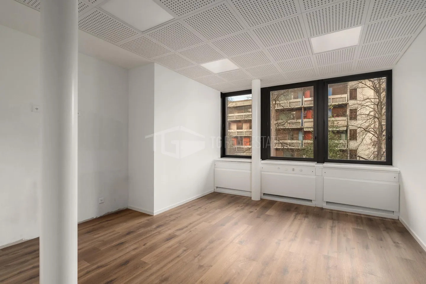 Ufficio moderno con 7 stanze a Molino Nuovo - Foto 10 di 13