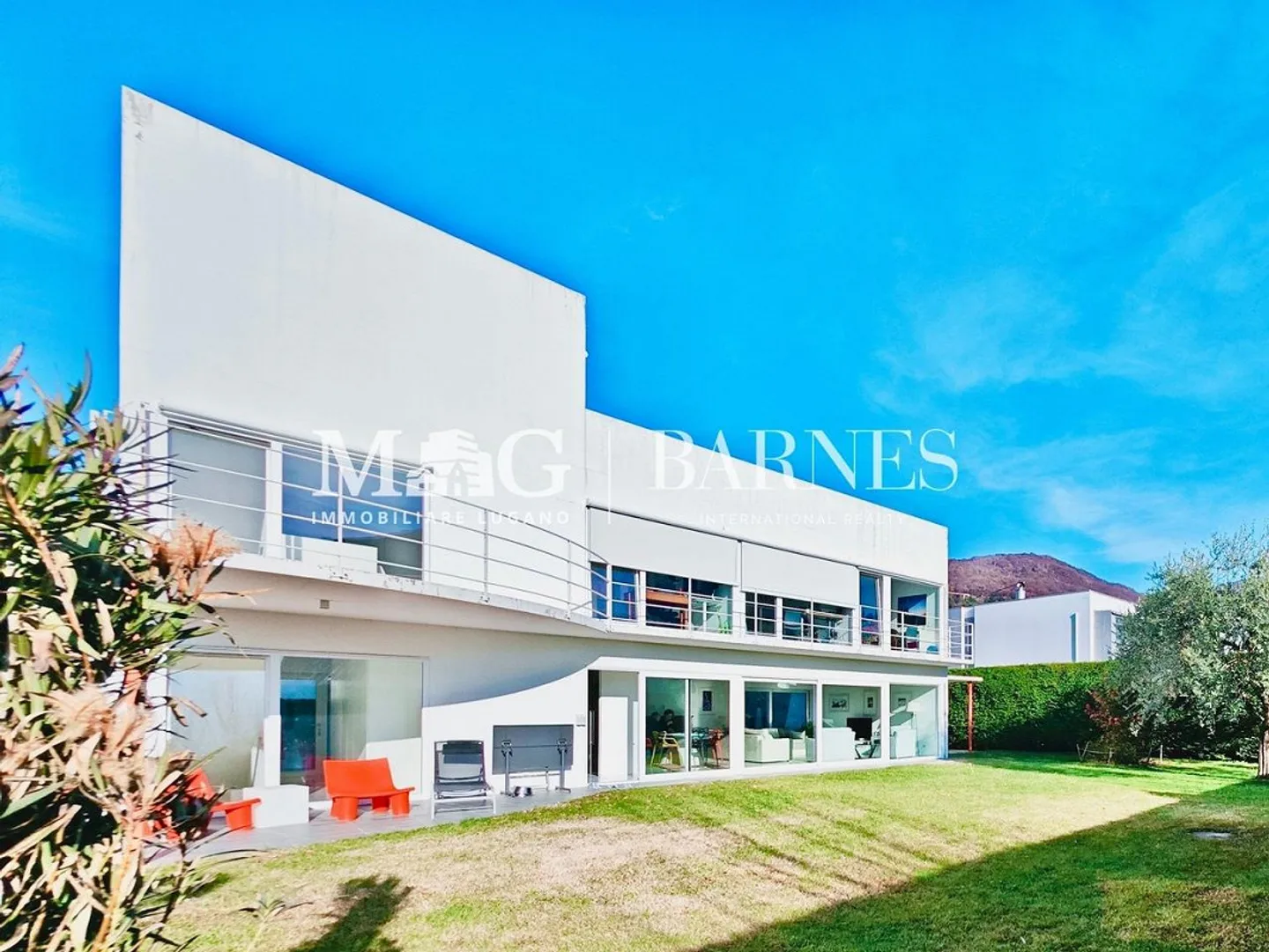 Villa moderna con giardino a Lugano - Foto 16 di 21