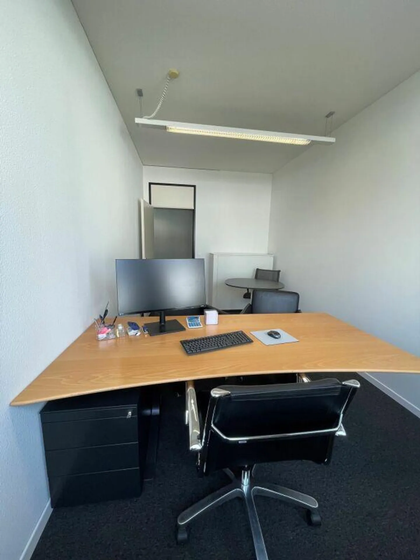 BUREAUX LUMINEUX À ZUG - Photo 4 sur 8