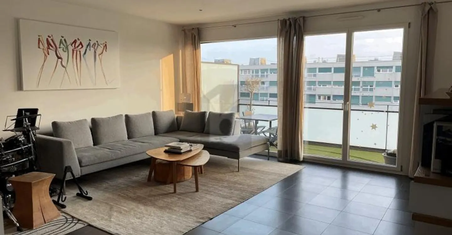 Modernes Dachgeschoss-Apartment - Foto 1 von 6