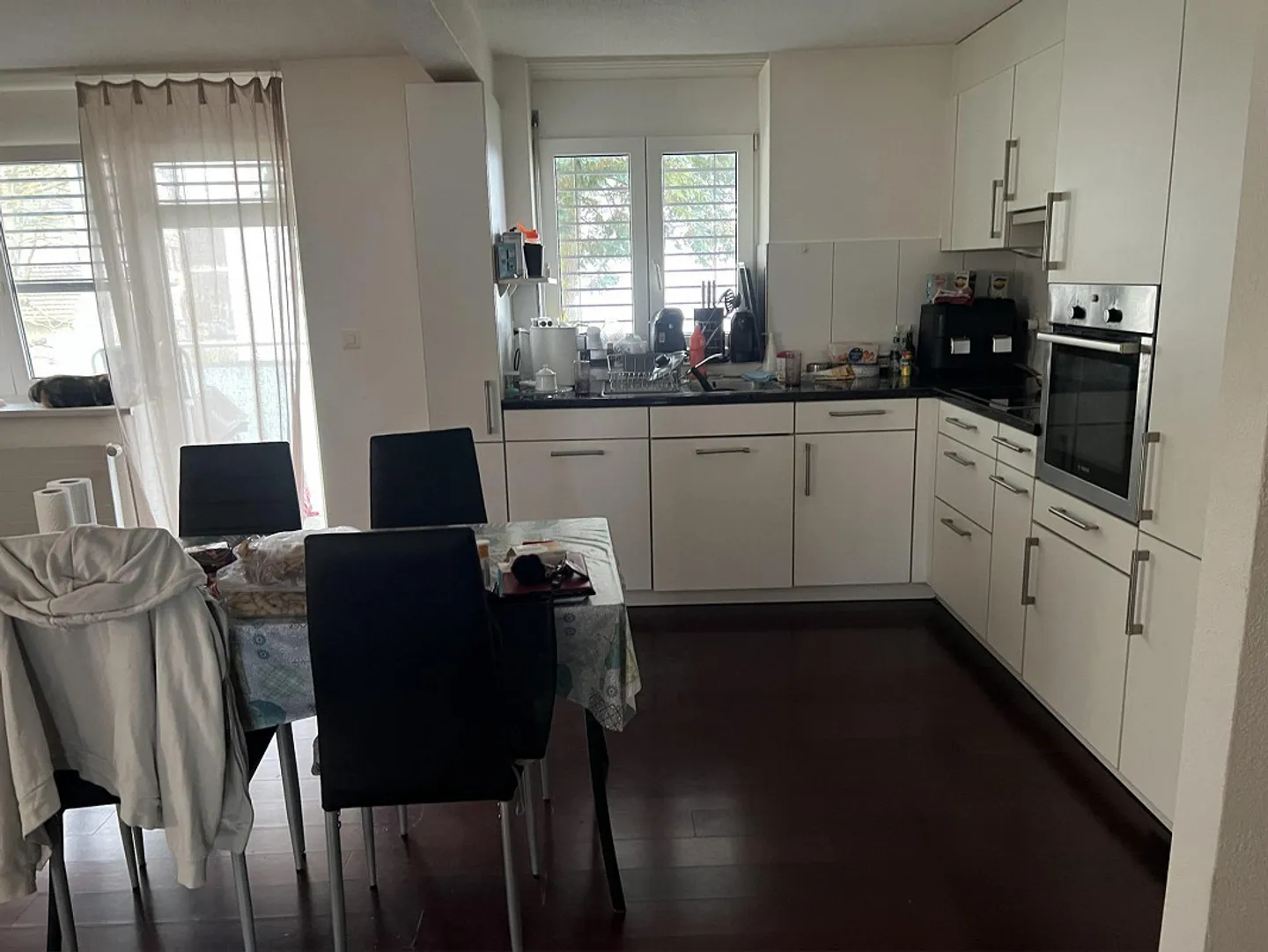 Nel mezzo del villaggio - Foto 3 di 6