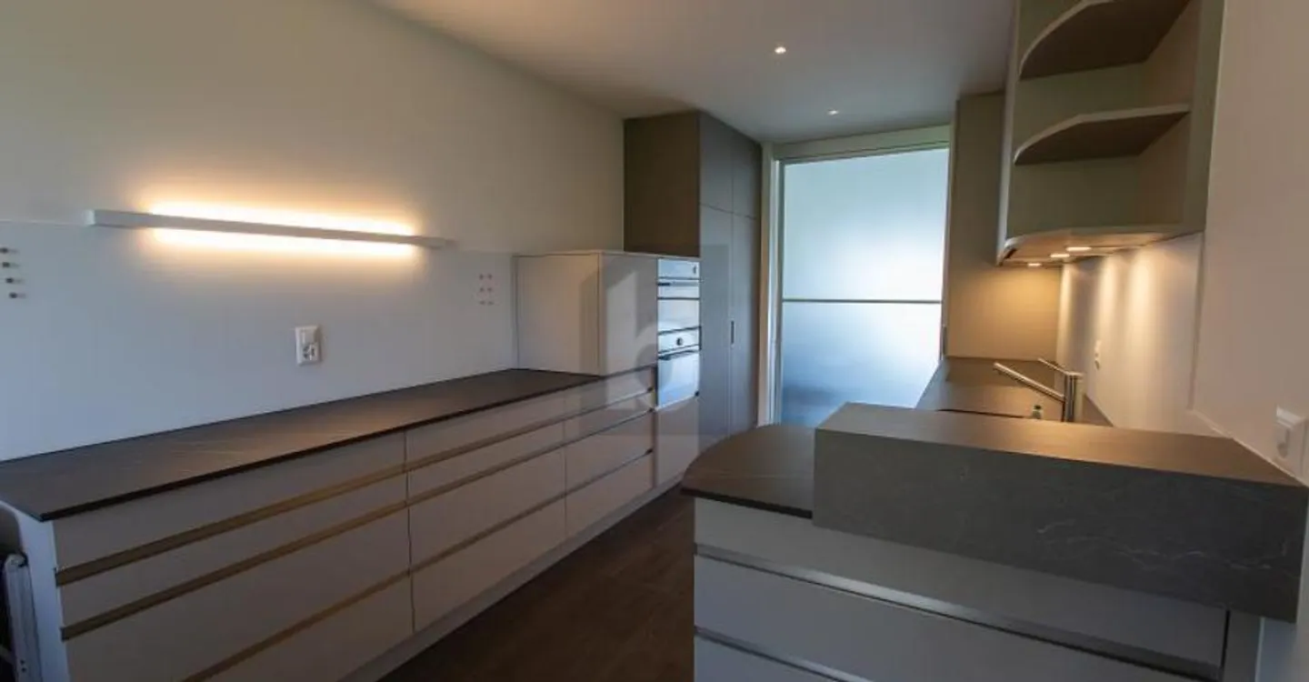 Modernes Dachgeschoss-Apartment - Foto 3 von 6