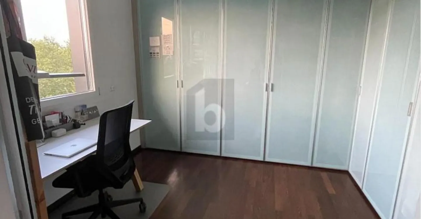 Modernes Dachgeschoss-Apartment - Foto 4 von 6
