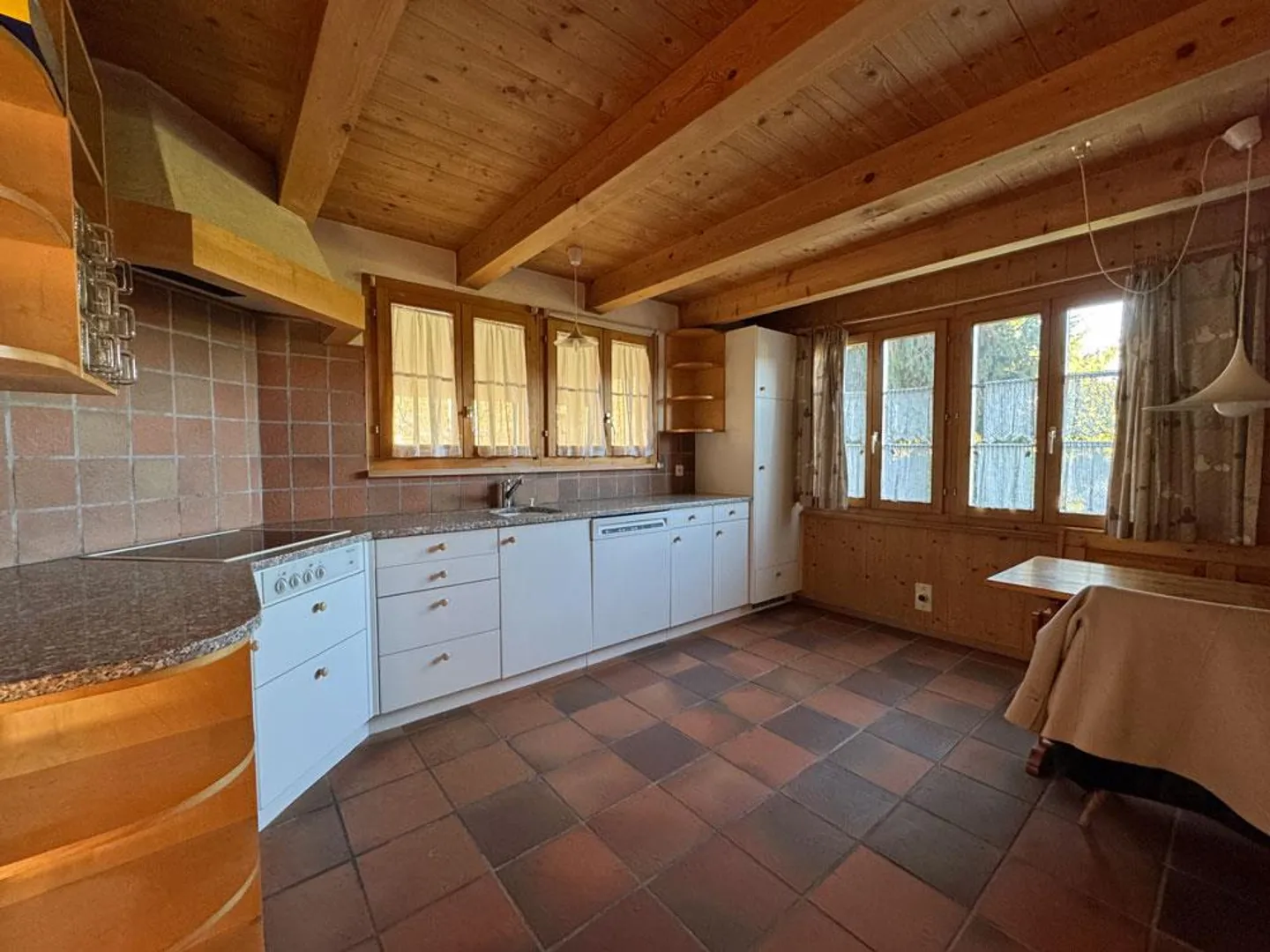 Casa a schiera di 6,5 stanze con galleria, giardino d'inverno e area esterna - Foto 4 di 10