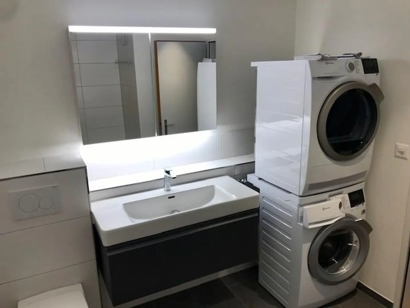 Renovierte Wohnung in Spreitenbach - Foto 2 von 8