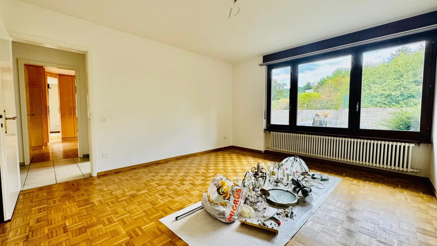 4.5-Zimmer-Wohnung mit Lift, Balkon, Keller und Tiefgaragenplatz an Top Lage - Foto 7 von 11